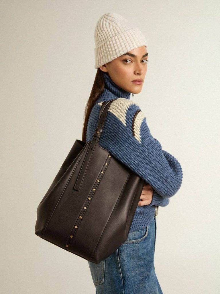 24/7 Bag In Black Leather With Adjustable Handles Golden Goose Women Handle Bags Black