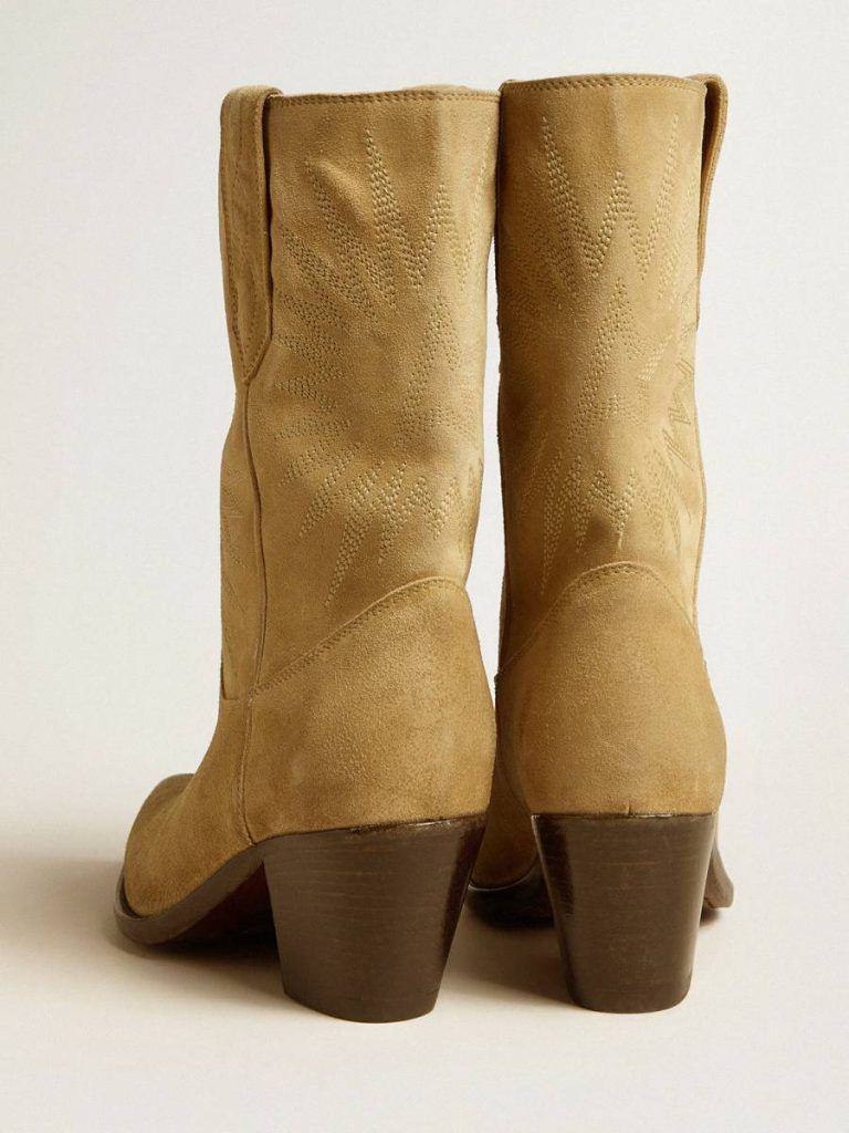 Boots Women Wish Star Low Boots In Sand-Colored Waxed Suede With Star Embroidery Golden Goose
