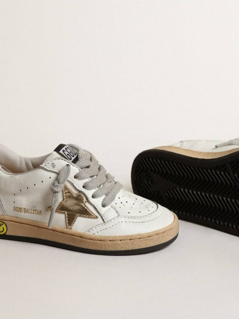 Golden Goose Little Boys (1-3 Years) Ball Star Junior With Gold Metallic Leather Star And Heel Tab Kids