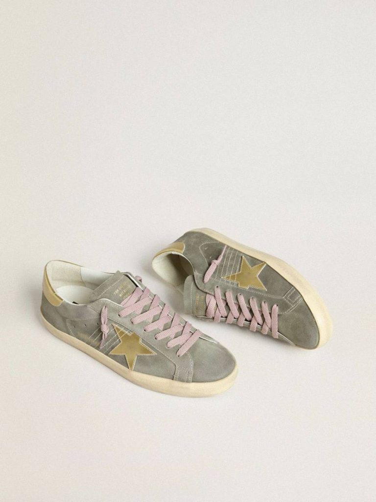 Golden Goose Men Super-Star Super-Star In Gray Suede With Gold Metallic Leather Star And Heel Tab