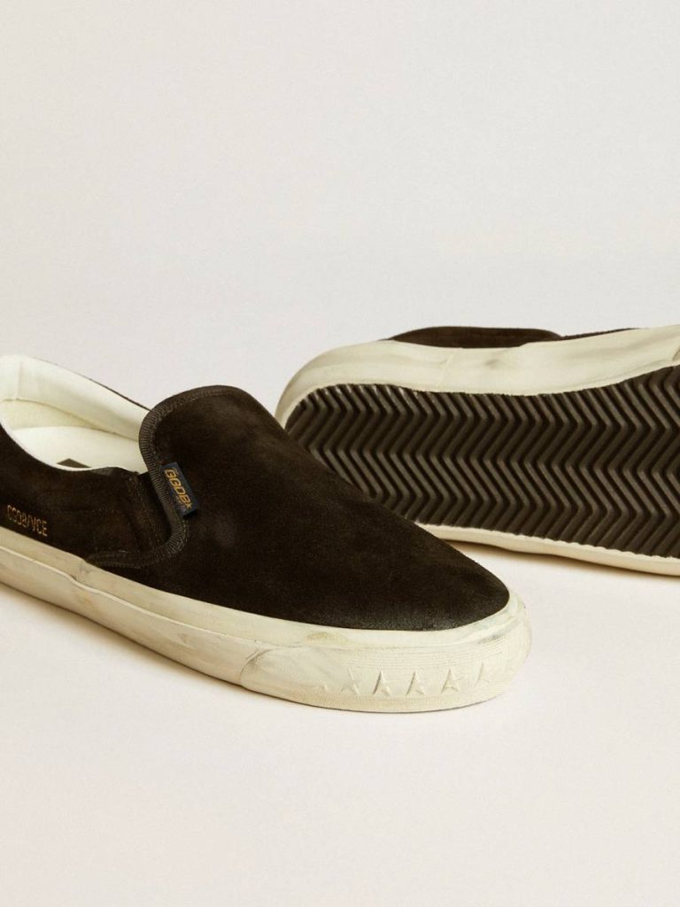 Golden Goose Men's Vce Penstar In Black Suede With Black Leather Heel Tab Men Ggdb Classics