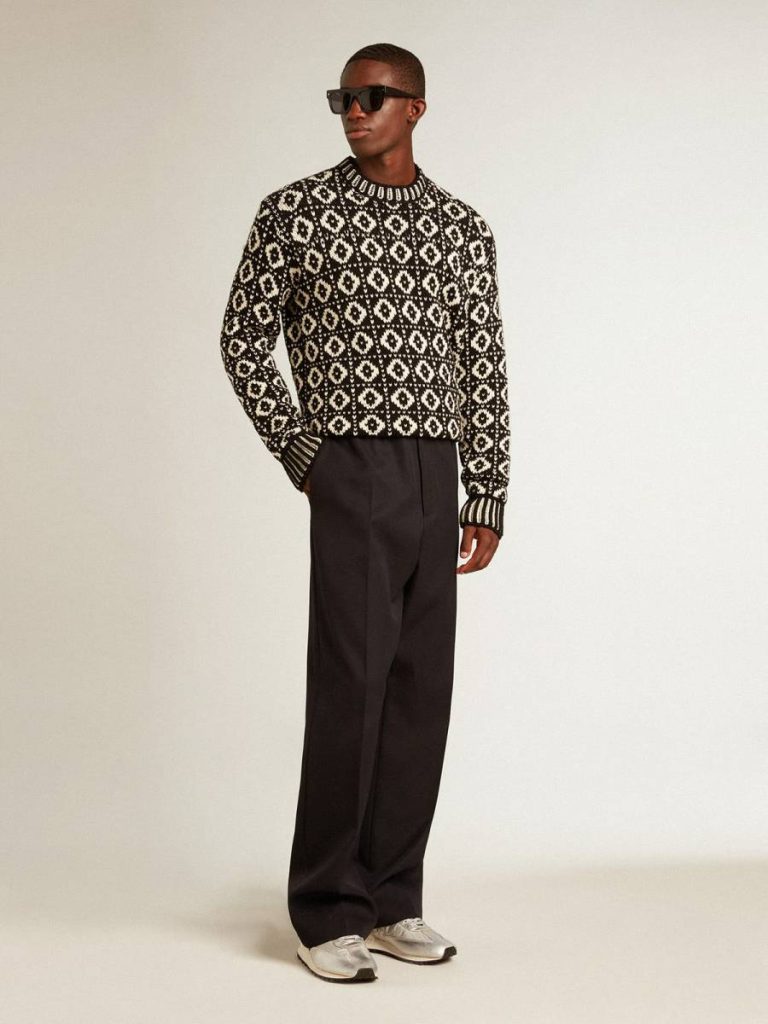 Golden Goose Round-Neck Sweater With Geometric Pattern In Vintage White And Black Knitwear Vintage White And Black Men