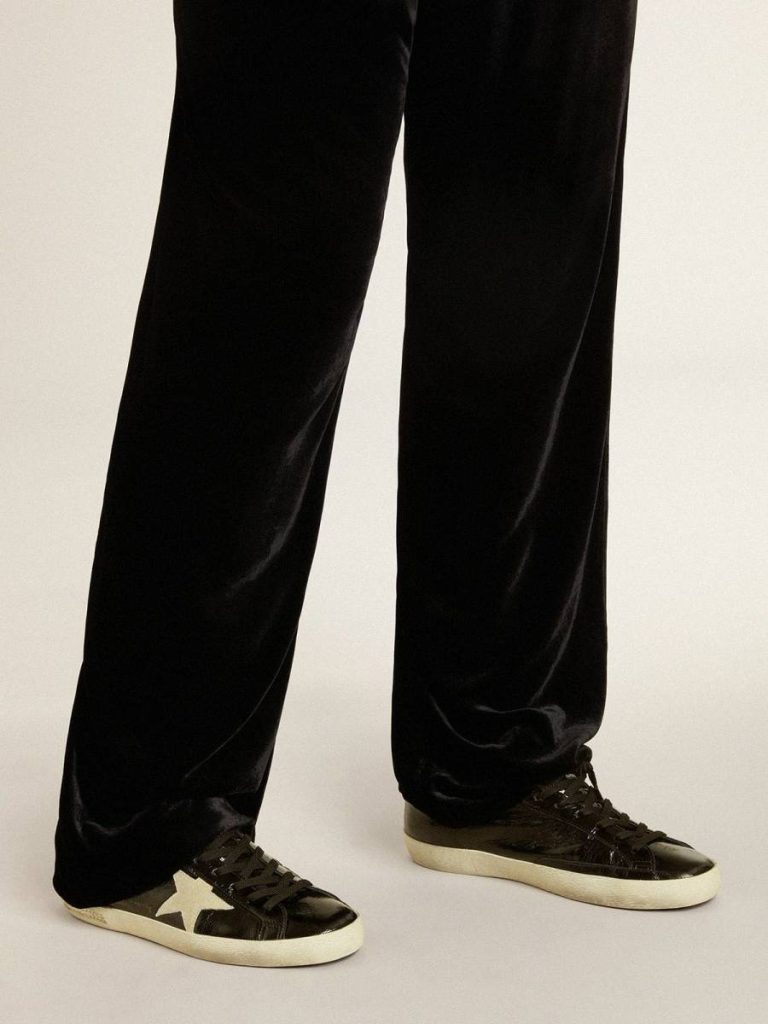 Golden Goose Super-Star Men Men's Super-Star Ltd In Black Patent Leather With Suede Star And Heel Tab