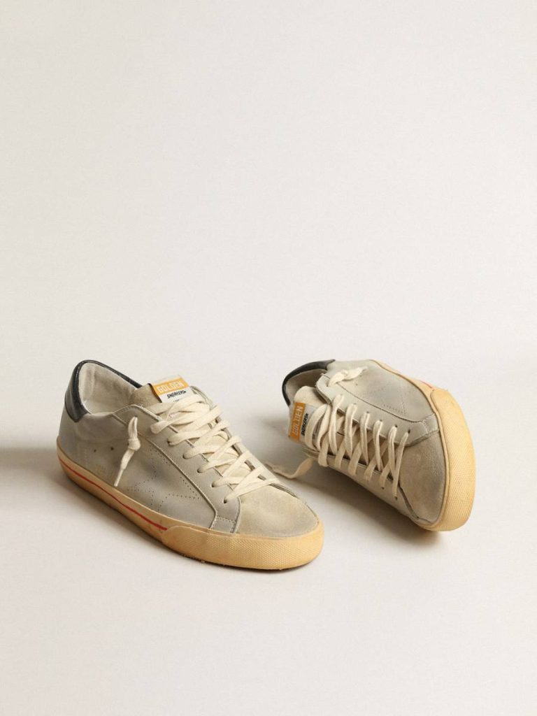 Golden Goose Super-Star Super-Star In Gray Nubuck With Perforated Star And Blue Heel Tab Men