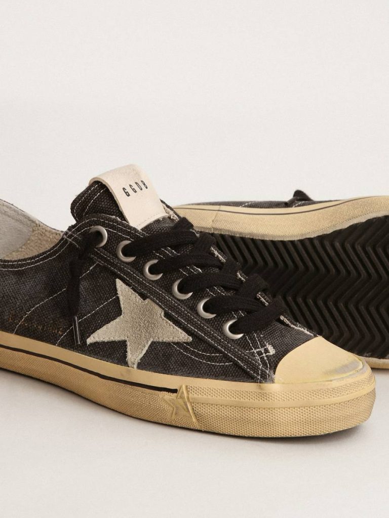 Golden Goose V-Star Men Men's V-Star Ltd In Black Canvas With Ice-Gray Star And Heel