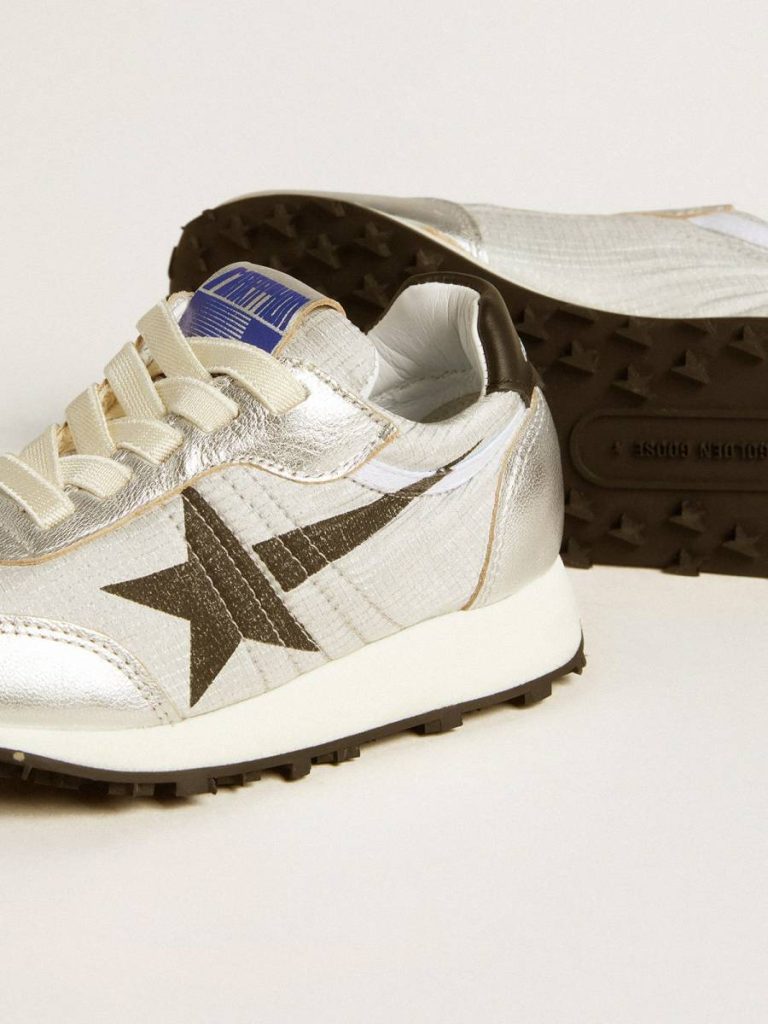 Junior Marathon In Silver Nylon With Black Star And Leather Heel Tab Golden Goose Kids Little Boys (1-3 Years)