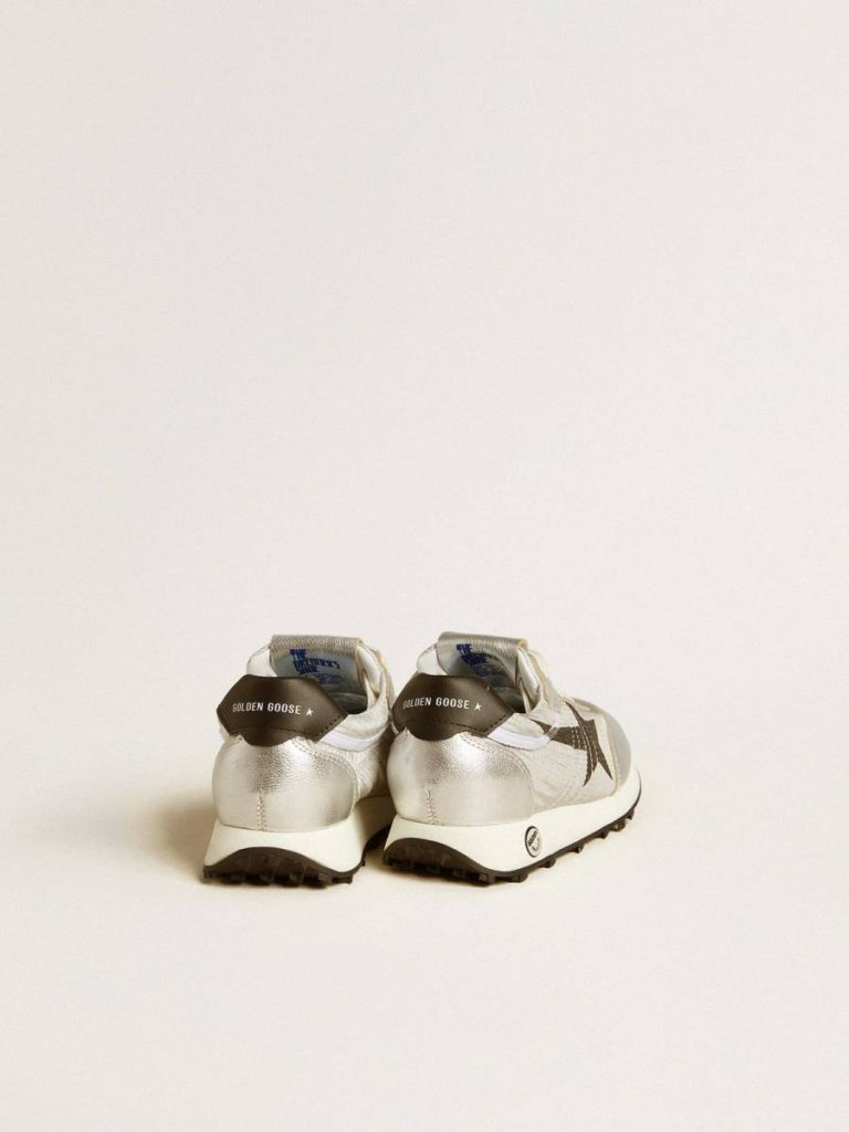 Junior Marathon In Silver Nylon With Black Star And Leather Heel Tab Golden Goose Kids Little Boys (1-3 Years)