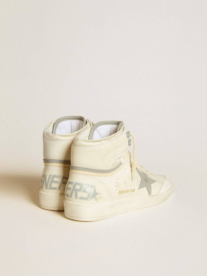 Men Sky-Star Men's Sky-Star In Leather With Light Blue Leather Star And White Heel Tab Golden Goose White