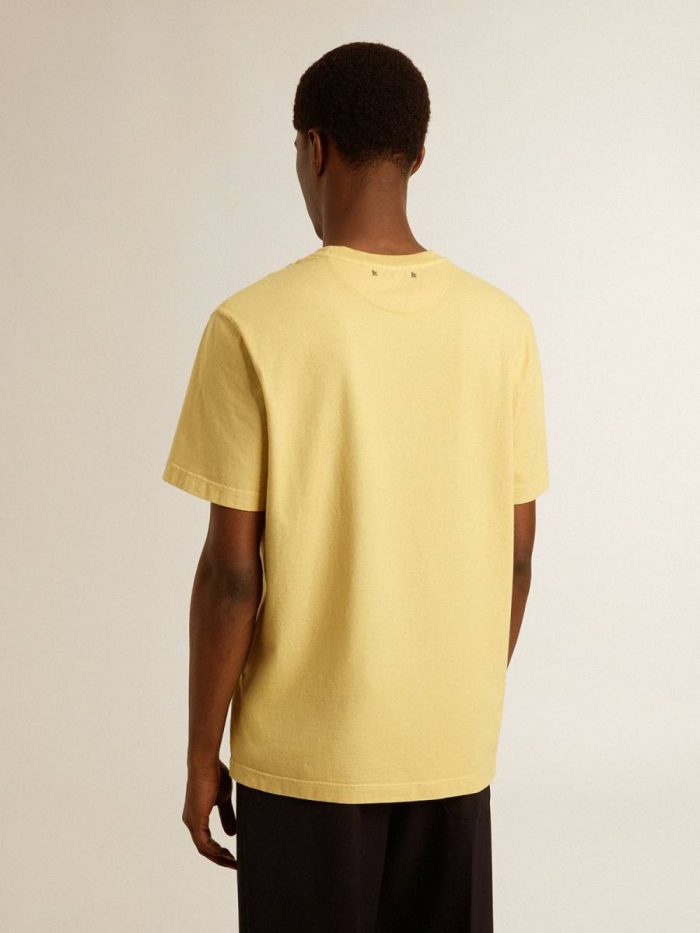 Men's Cotton T-Shirt In Pale Yellow With Faded Lettering Golden Goose T-Shirts & Polo Shirts Men Pale Yellow