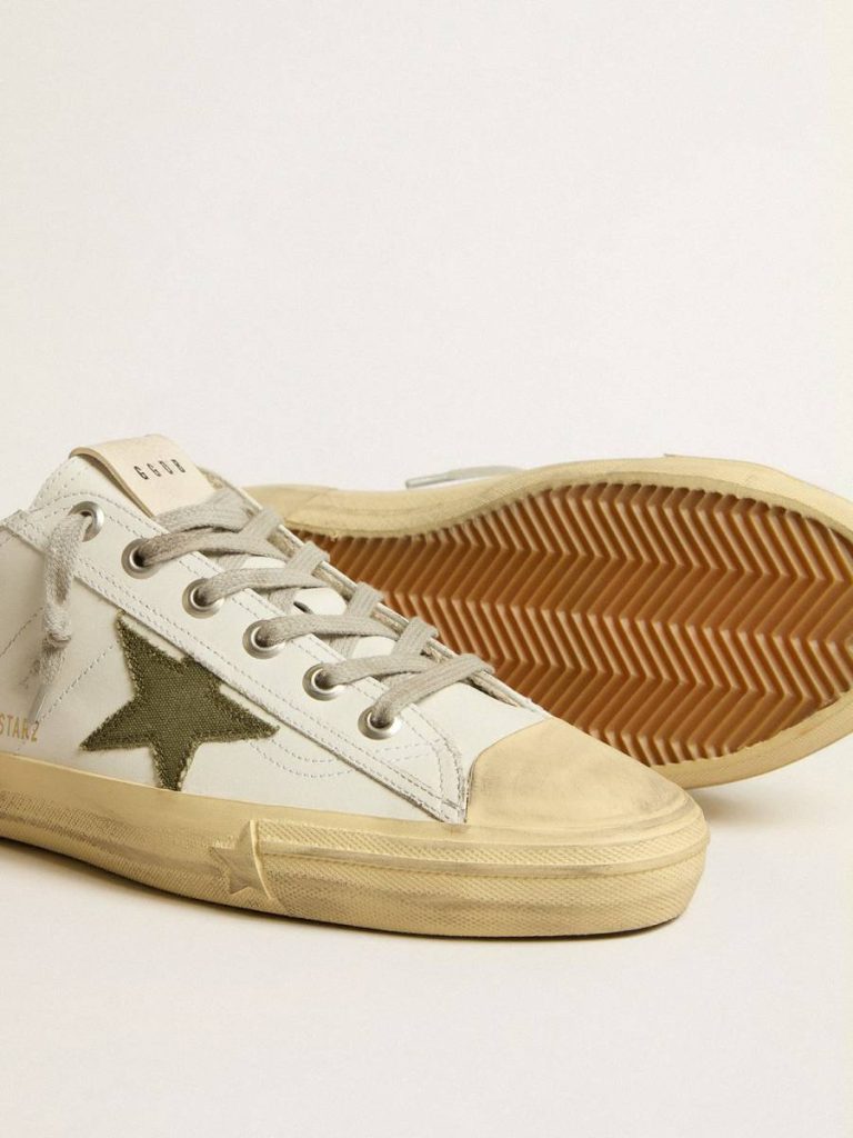 Men's V-Star In White Leather With Green Canvas Star Golden Goose Men V-Star White