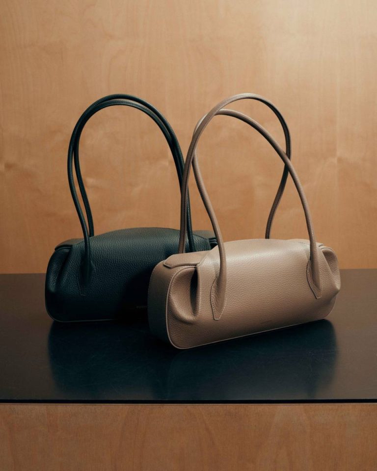 Oyster Shoulder Bag - Black Pebble Grained Leather Black Yuzefi Shoulder Bags Women