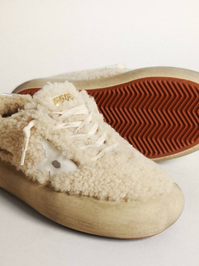 Space-Star Women Women’s Space-Star Shoes In Beige Shearling With White Leather Star And Metallic Leather Heel Tab Golden Goose