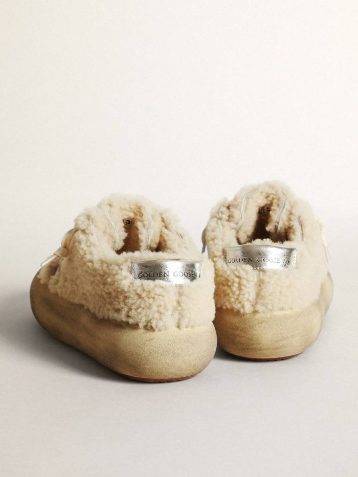 Space-Star Women Women’s Space-Star Shoes In Beige Shearling With White Leather Star And Metallic Leather Heel Tab Golden Goose