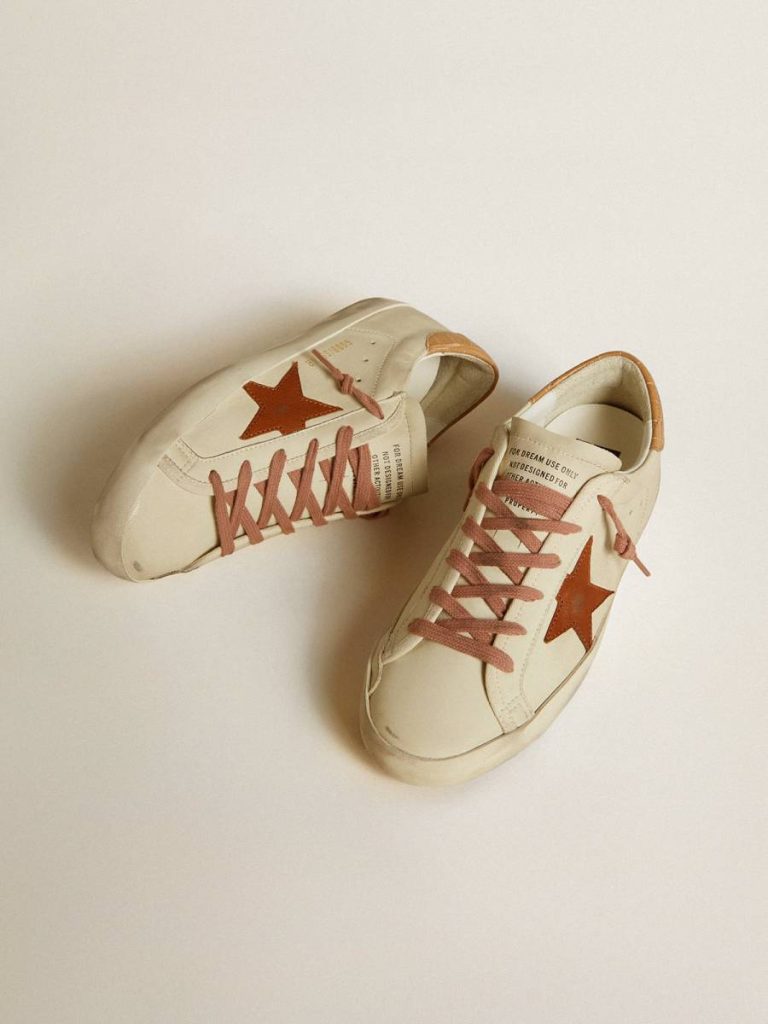 Super-Star Women Talc Golden Goose Women’s Super-Star With Leather Star And Crocodile-Print Leather Heel Tab