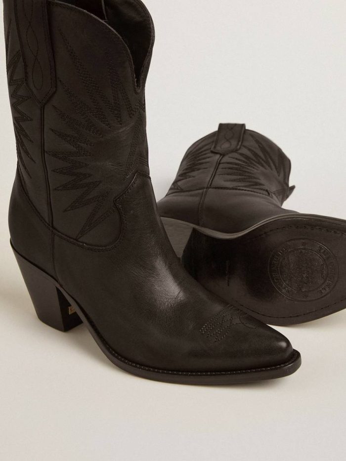 Women Boots Black Golden Goose Low Wish Star Boots In Black Leather With Tone-On-Tone Inlay Star
