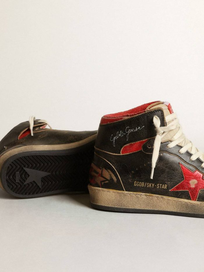Women Sky-Star Black Golden Goose Women's Sky-Star In Black Glossy Leather With Red Star