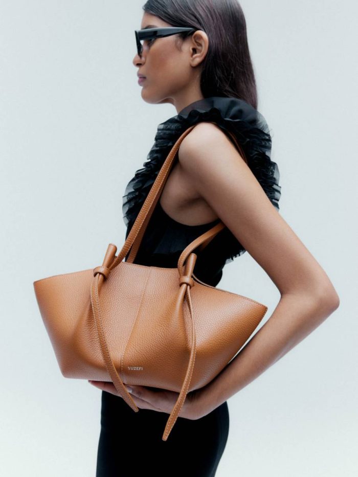 Yuzefi Tote Bags Cinnamon Women Mochi - Cinnamon Pebble Grained Leather