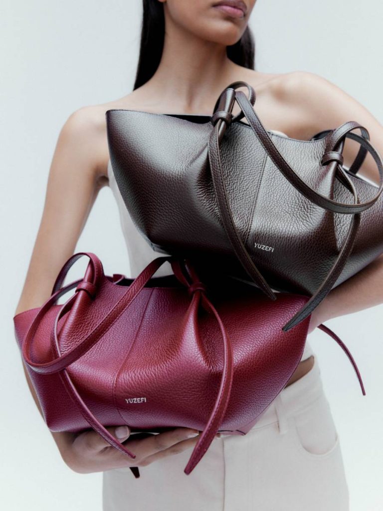 Yuzefi Tote Bags Cranberry Women Mochi - Cranberry Pebble Grained Leather