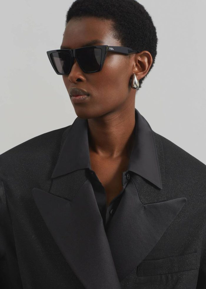 Black Outerwear The Frankie Shop Rosmont Shimmer Cropped Smoking Jacket - Black Women