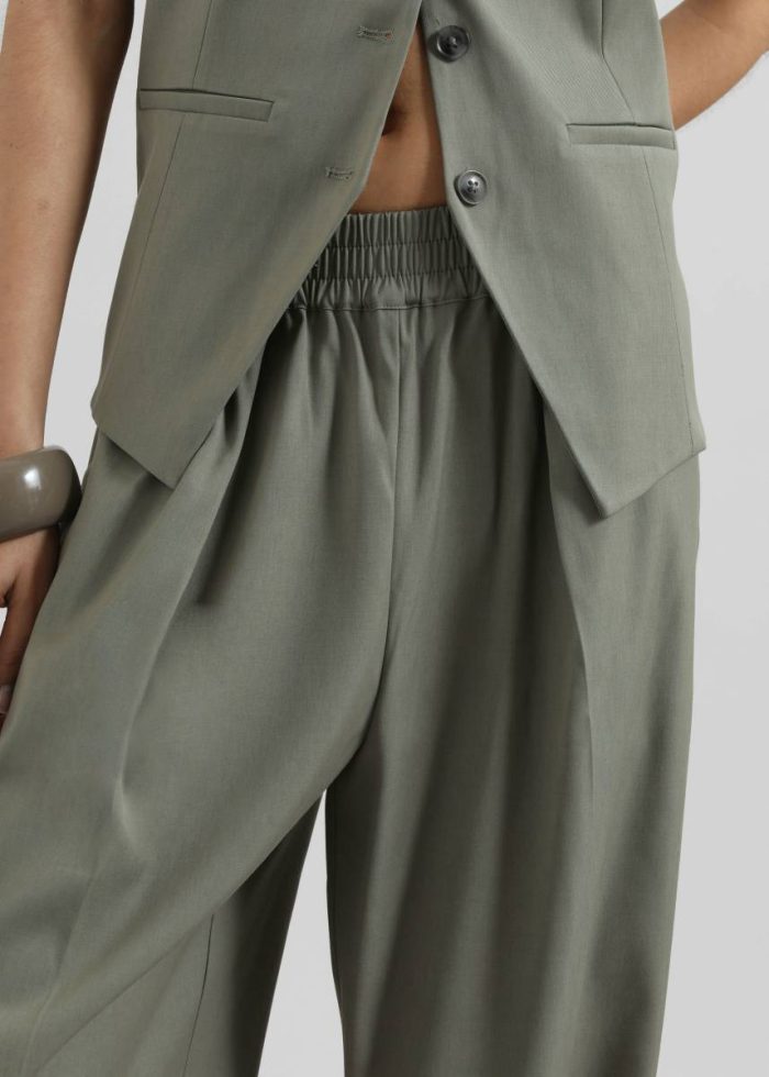 Bottoms Samsøe Samsøe Julia Trousers - Vetiver Women The Frankie Shop Green