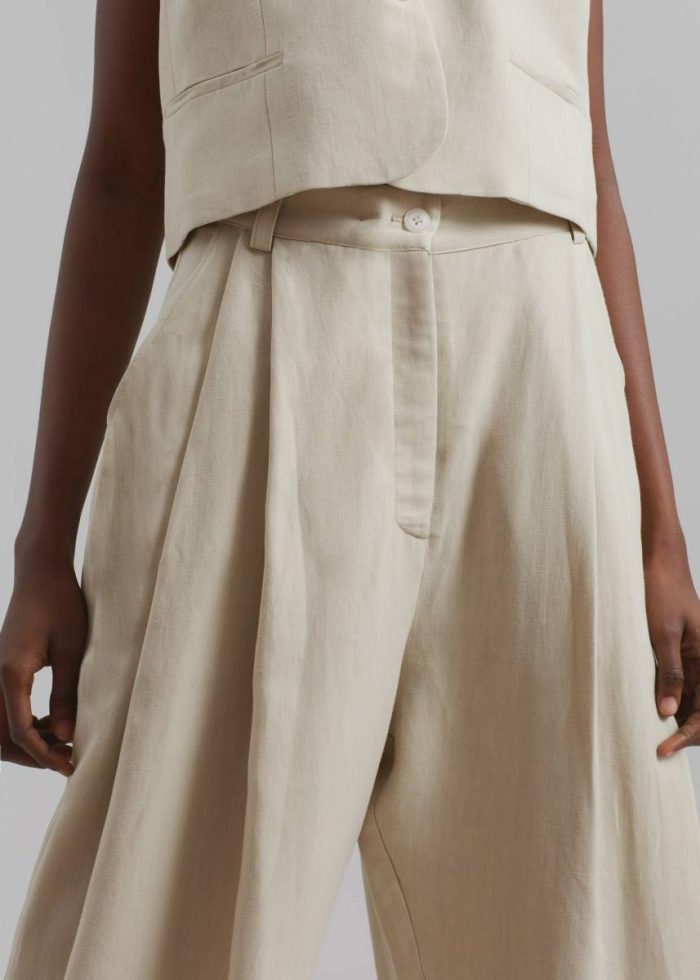 Bottoms Women Beige Piper Pleated Trousers - Beige The Frankie Shop
