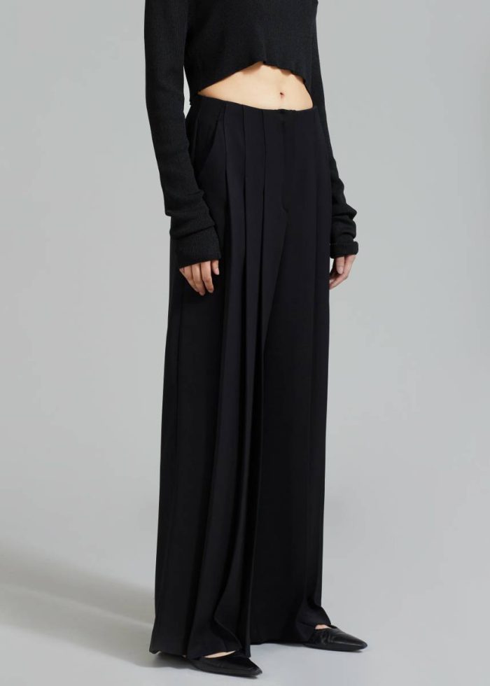 Bottoms Women Dillon Pleated Pants - Black Black The Frankie Shop