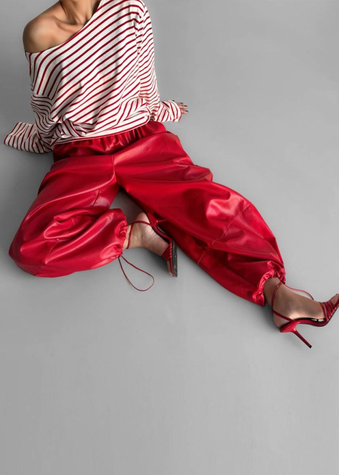 Bottoms Women The Frankie Shop Red Briar Faux Leather Balloon Pants - Red