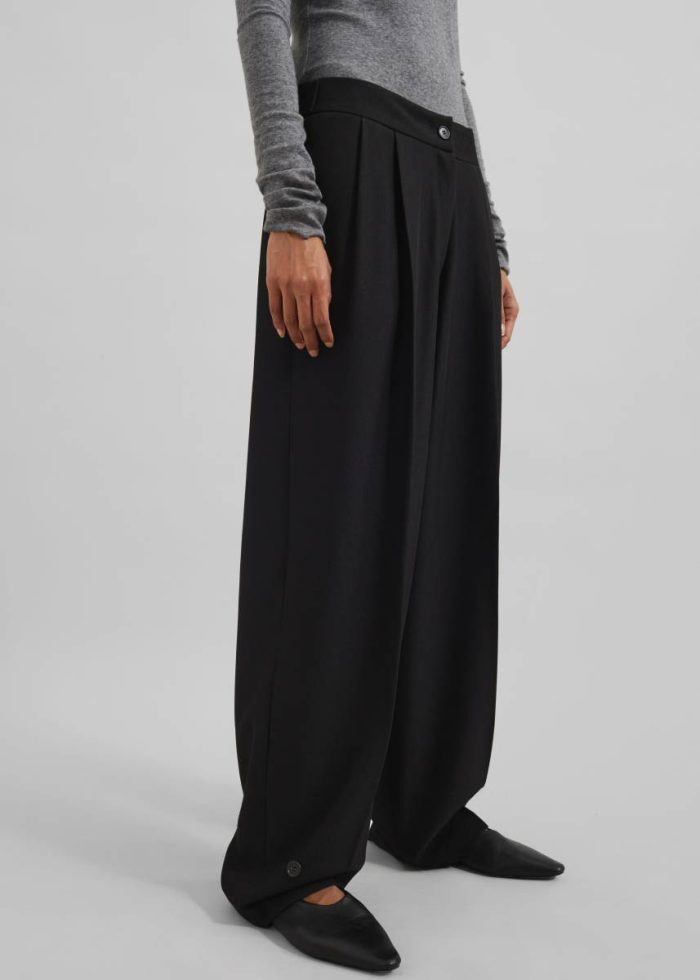 Dina Pleated Trousers - Black Bottoms The Frankie Shop Black Women