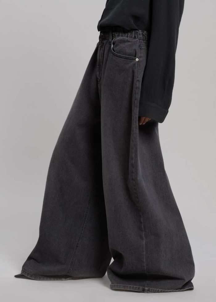 Grey Sasha Wide Leg Jeans - Dark Grey Bottoms Women The Frankie Shop