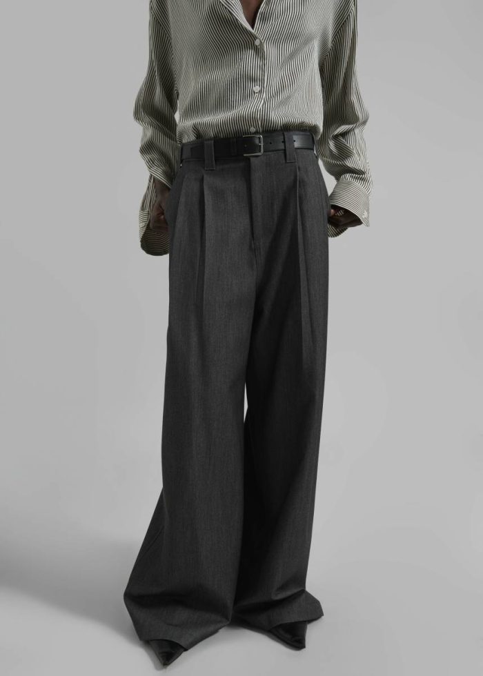 Grey The Frankie Shop Women Bottoms Nellore Pleated Denim Pants - Dark Grey Melange