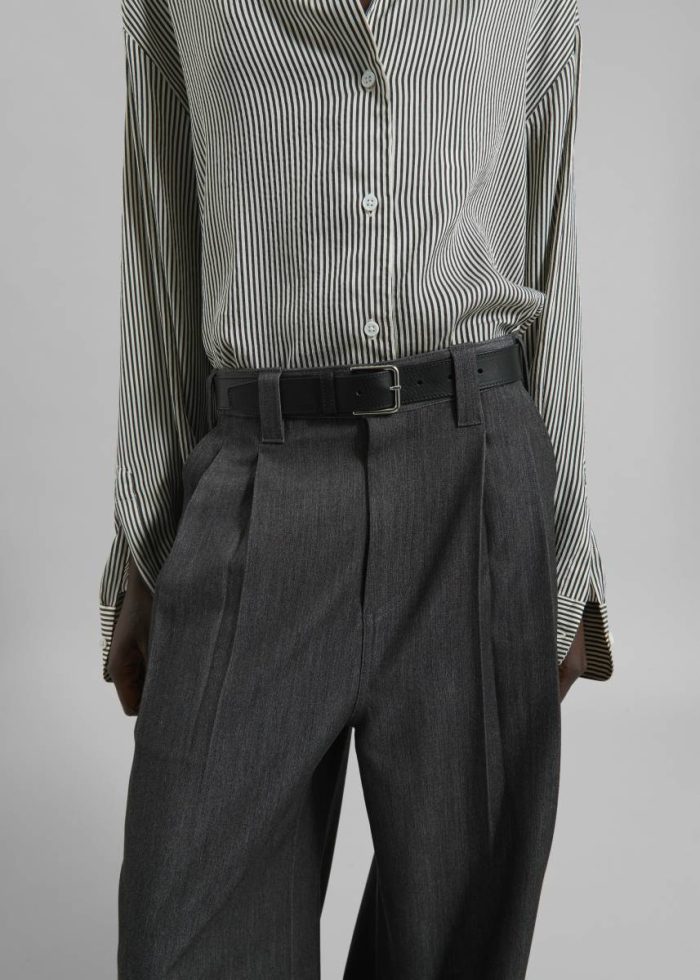 Grey The Frankie Shop Women Bottoms Nellore Pleated Denim Pants - Dark Grey Melange
