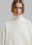 Knitwear The Frankie Shop White Women Rhea Trapeze Turtleneck - Ivory