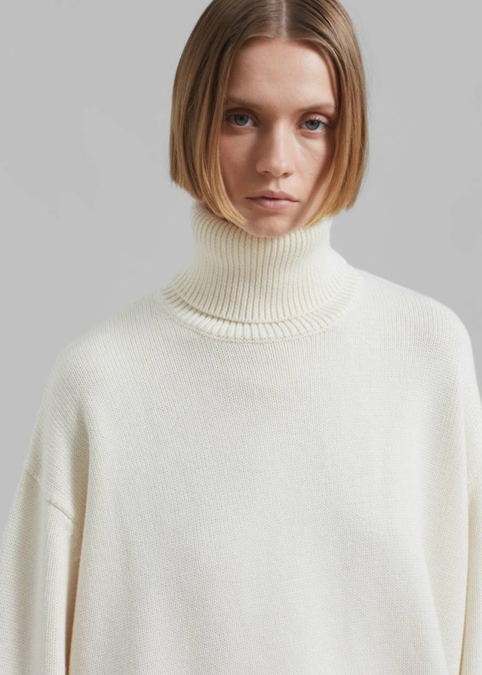 Knitwear The Frankie Shop White Women Rhea Trapeze Turtleneck - Ivory