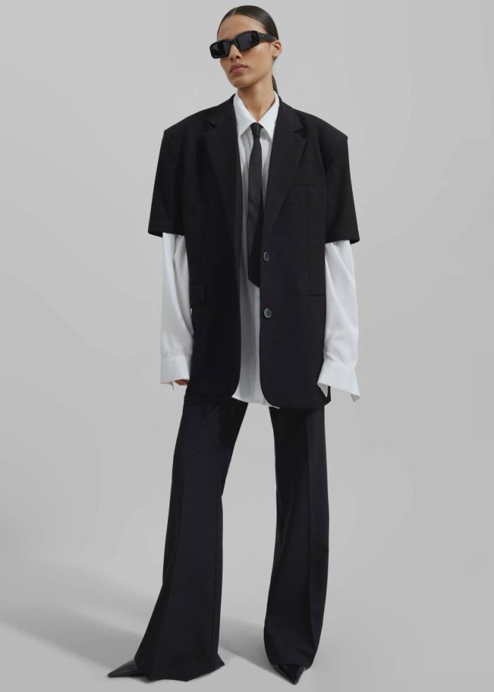 Maisie Short Sleeve Twill Blazer - Black Outerwear Black Women The Frankie Shop