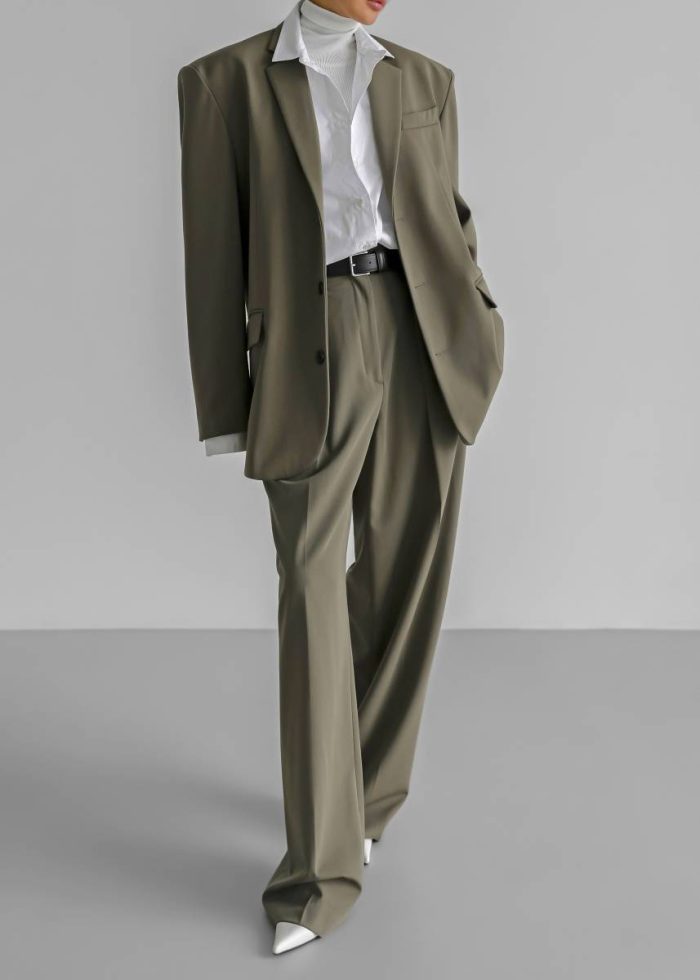 Tansy Pleated Trousers - Olive Green Women Bottoms The Frankie Shop
