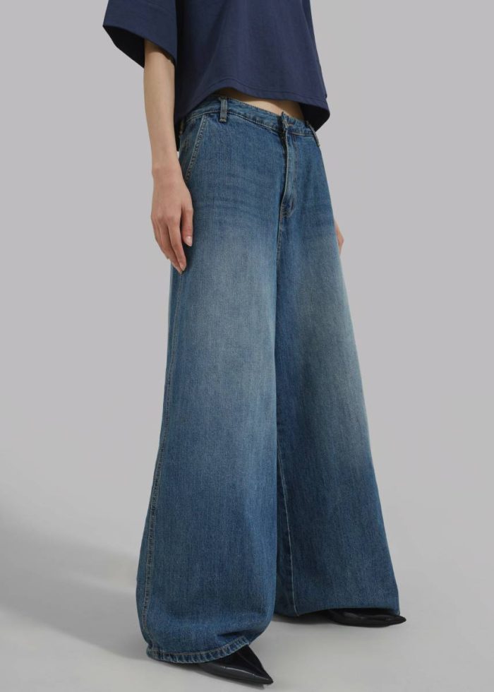 The Frankie Shop Bottoms Eve Wide Leg Jeans - Medium Wash Women Blue