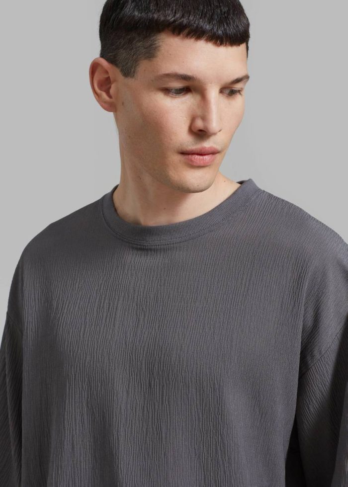 The Frankie Shop Eliott Crinkle Tee - Charcoal Tops Men Grey
