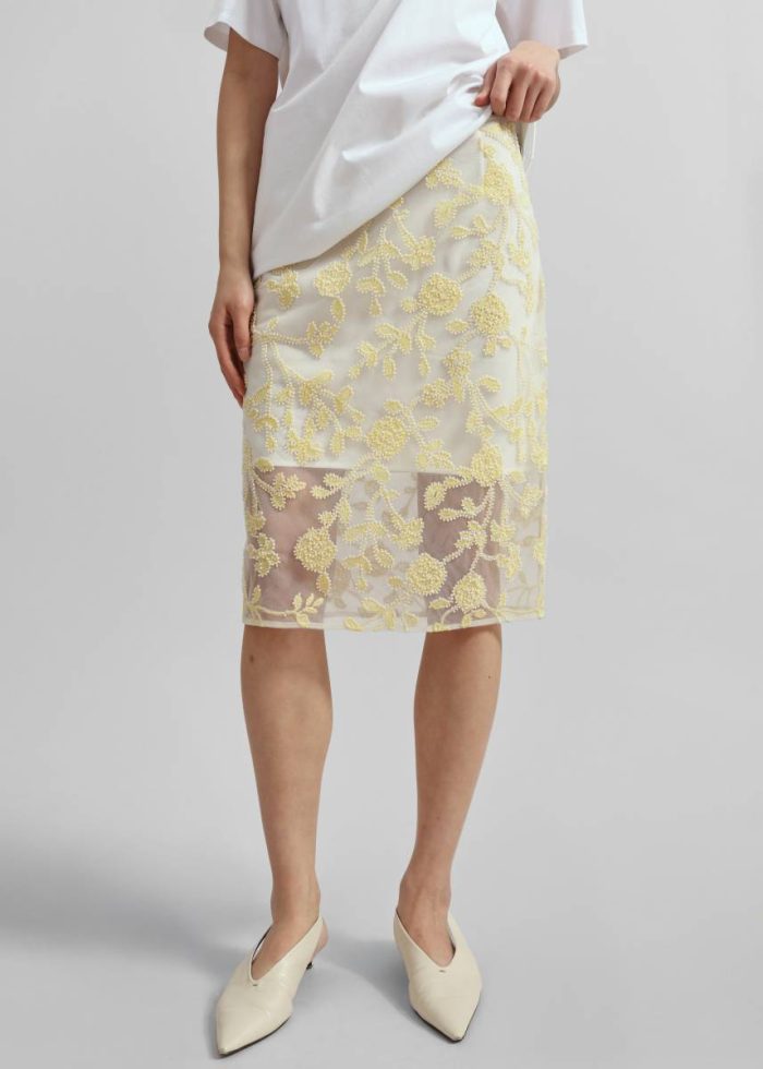 The Frankie Shop Women Bottoms Rotate Flower Beads Pencil Skirt - Egret Comb Yellow