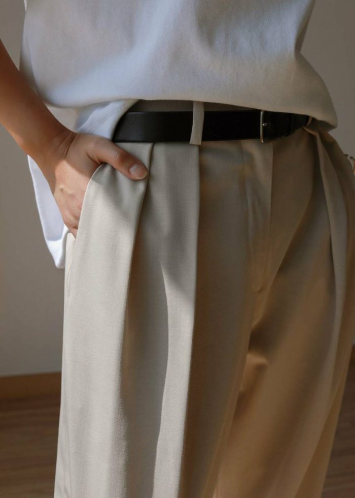 Women Bottoms Beige The Frankie Shop Tansy Pleated Trousers - Beige
