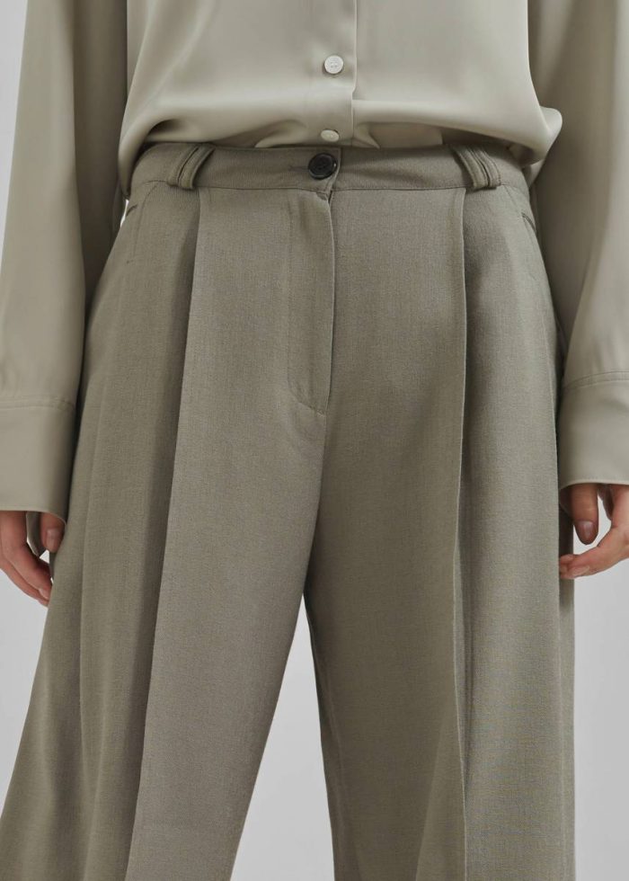 Women Bottoms Green Xia Side Belt Trousers - Khaki The Frankie Shop