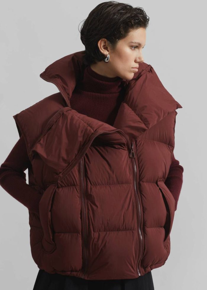 Women Otley Sleeveless Puffer Vest - Burgundy The Frankie Shop Red Outerwear