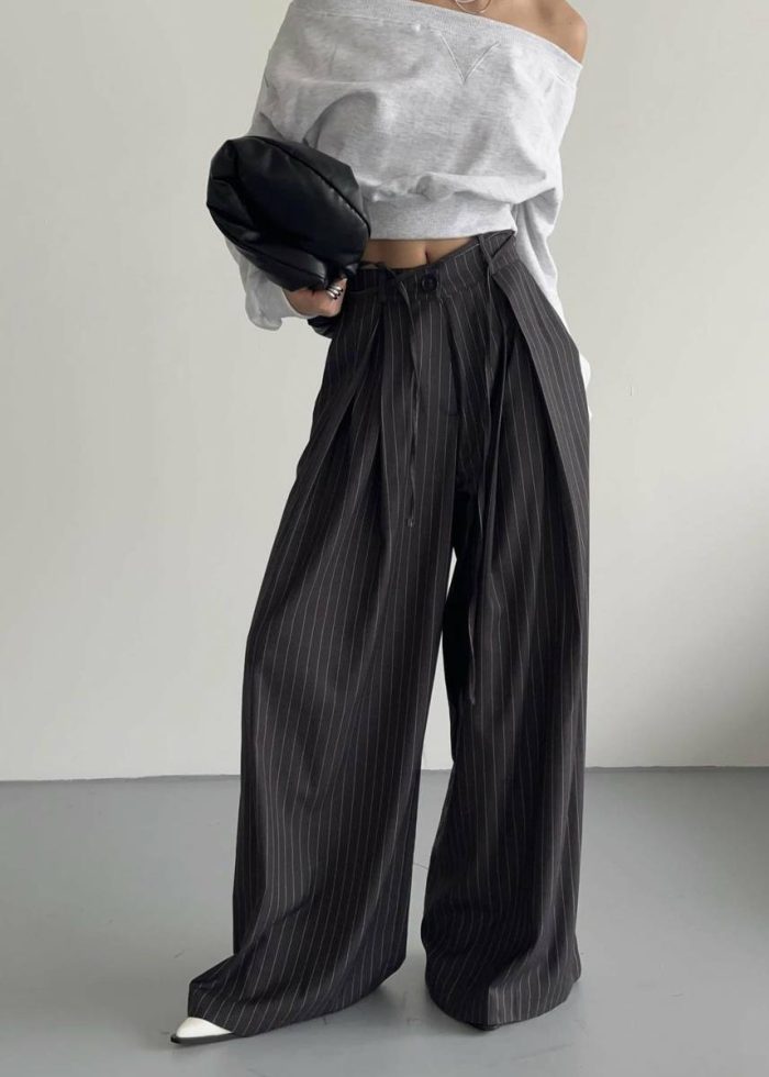 Women The Frankie Shop Grey Tops Gine Cropped Sweatshirt - Grey Melange